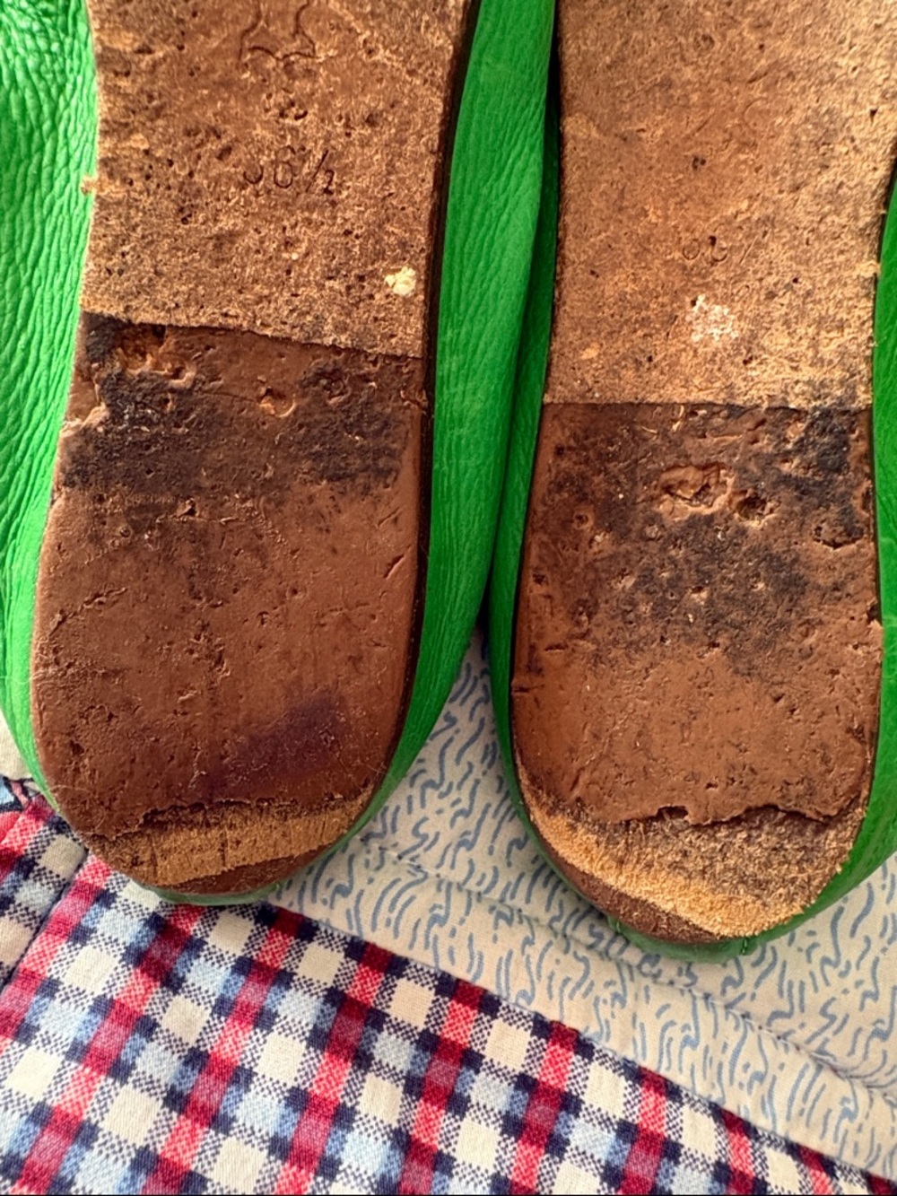 Lanvin Bright Green Leather Ballet Flats - Picture 12 of 13